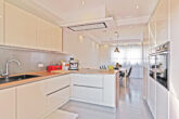 Exklusive 5 ZKB Maisonette-Wohnung mit Einbauküche und Terrasse - OG Küche 2. Ansicht