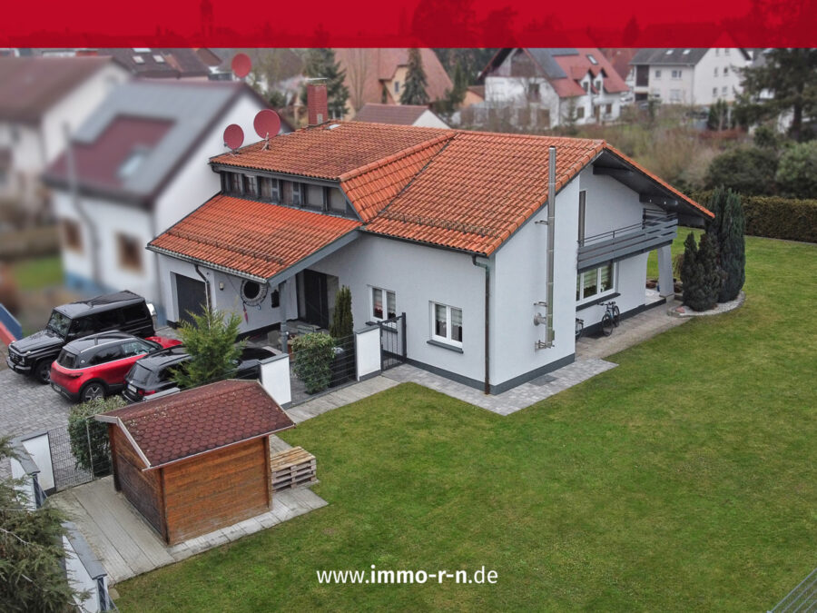 Familienidylle in Neulußheim: Einfamilienhaus mit viel Platz & Wohlfühlcharakter, 68809 Neulußheim, Einfamilienhaus