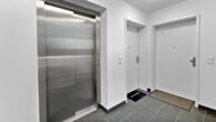 Wohnen mit Komfort – barrierefreie 3 ZKB mit EBK, Balkon & TG-Stellplatz nahe Weinheimer Marktplatz - Wohnungseingang