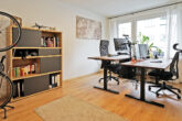L13,6 : WG-taugliche & lichtdurchflutete 3 ZKB WHG mit EBK, 2 Balkonen & Garage - Arbeitszimmer