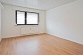 Attraktive 4,5 ZKB Wohnung mit Balkon in ruhiger Wohnlage - Wohnzimmer